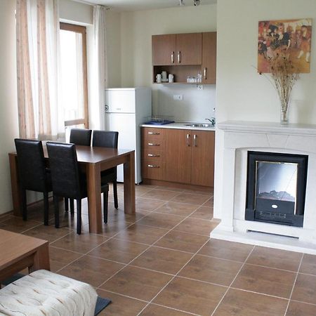 Апартамент В Лъки Спа Комплекс Apartment Pamporovo Bagian luar foto