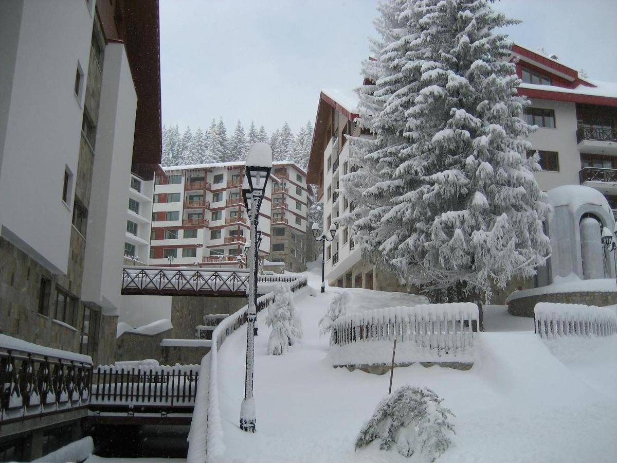 Апартамент В Лъки Спа Комплекс Apartment Pamporovo Bagian luar foto
